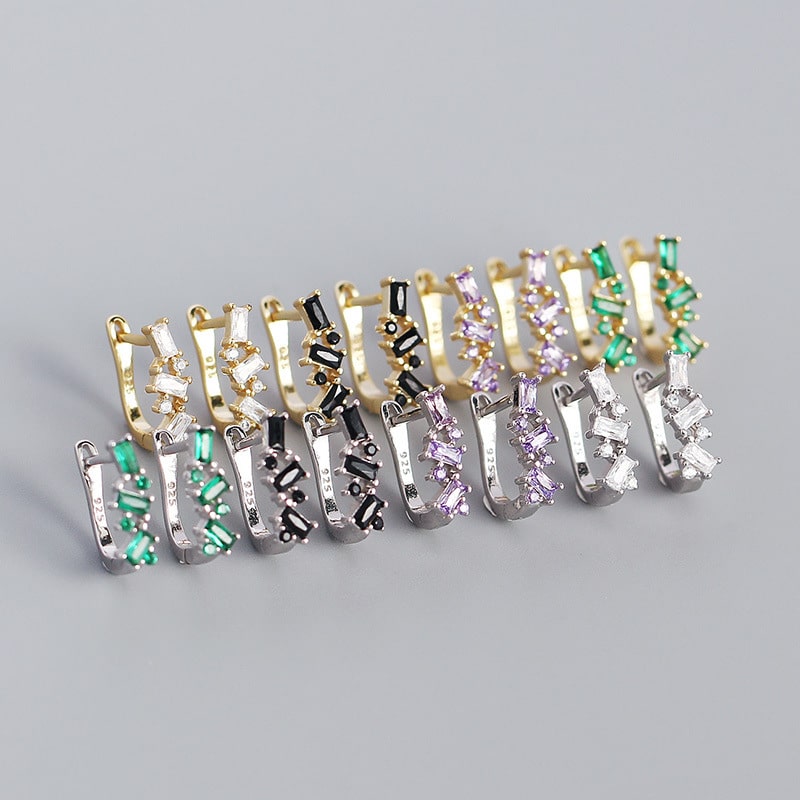 Orecchini in argento S925 con zirconi incastonati | Orecchini geometrici a forma di U