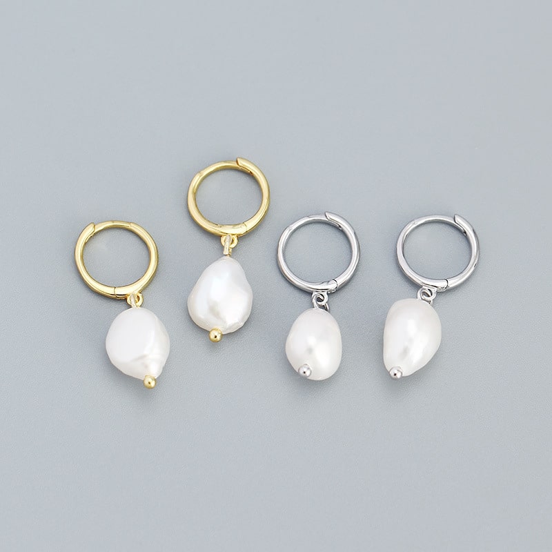 Orecchini in argento sterling S925 con perle d'acqua dolce irregolari in stile barocco